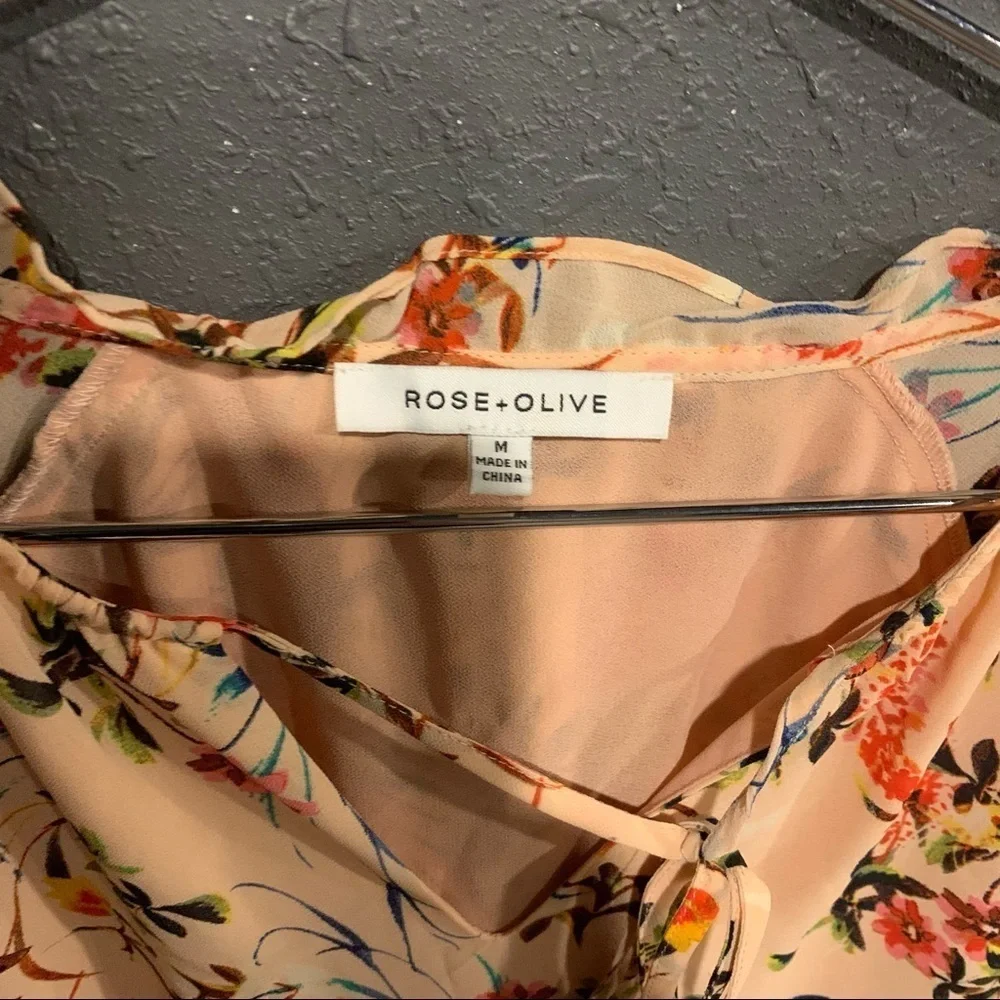 Women’s Rose + Olive Blouse - Picture 6 of 6